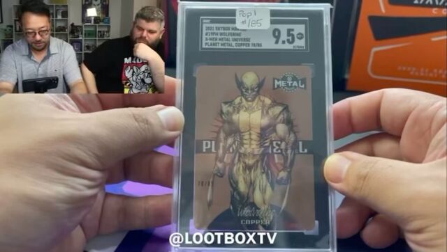 Thanks to @gincollects @lootboxtv for the S/O on there last YouTube video! Been a fan of these guys for a while and glad we got to make a great trade at National. @joeyb_9 for @melo 🔥

#youtube #lootbox #trade #burrow #lameloball #nfl #nba #panini #trade #shoutout #gin #national